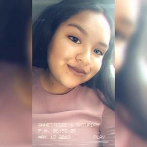 Meet your Posher, Annette